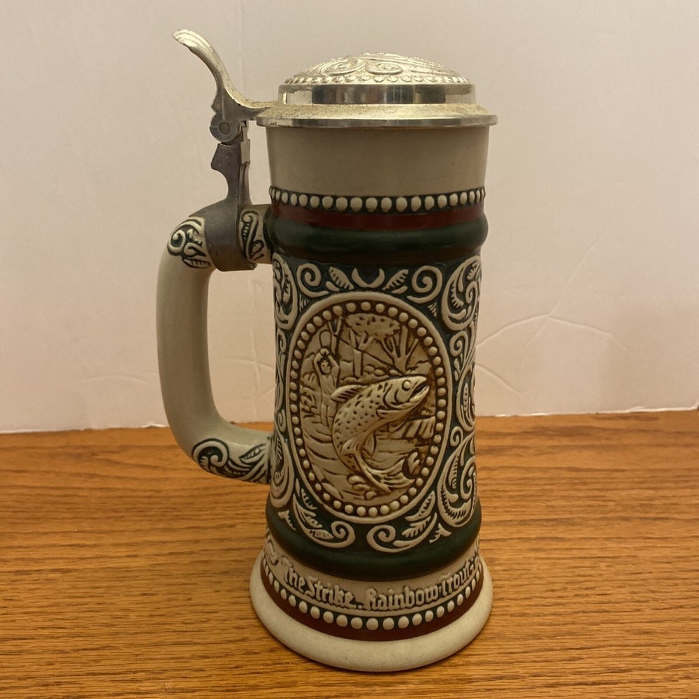 Vintage 1978 Avon Lidded Beer Stein At Point English Setter First Strike Trout